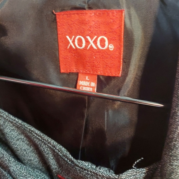 XOXO NWT Grey Tweed Women's London Style Suit Jacket with matching pants - Picture 5 of 6
